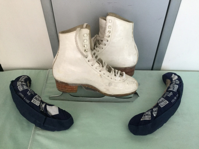 Ladies SP-Teri Pro Leather Figure Skates + Ace Blade - Size 6B in Skates & Blades in City of Toronto