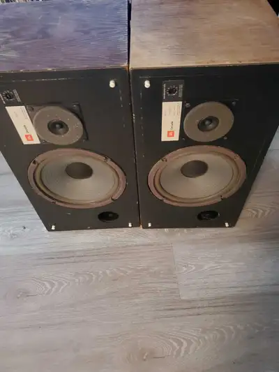 JBL L26 Decade Speakers *read description*, View more
