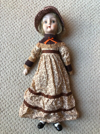 Collectible 1970s Porcelain 17" Walda Doll