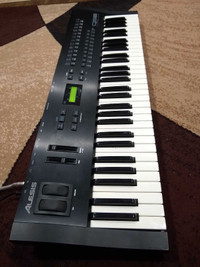 Alesis QS 6 61 Weighted Keys Synthesizer Keyboard Piano
