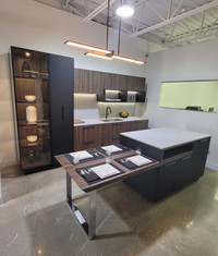 Display Kitchen - European Contemporary Design - Show Stopper!