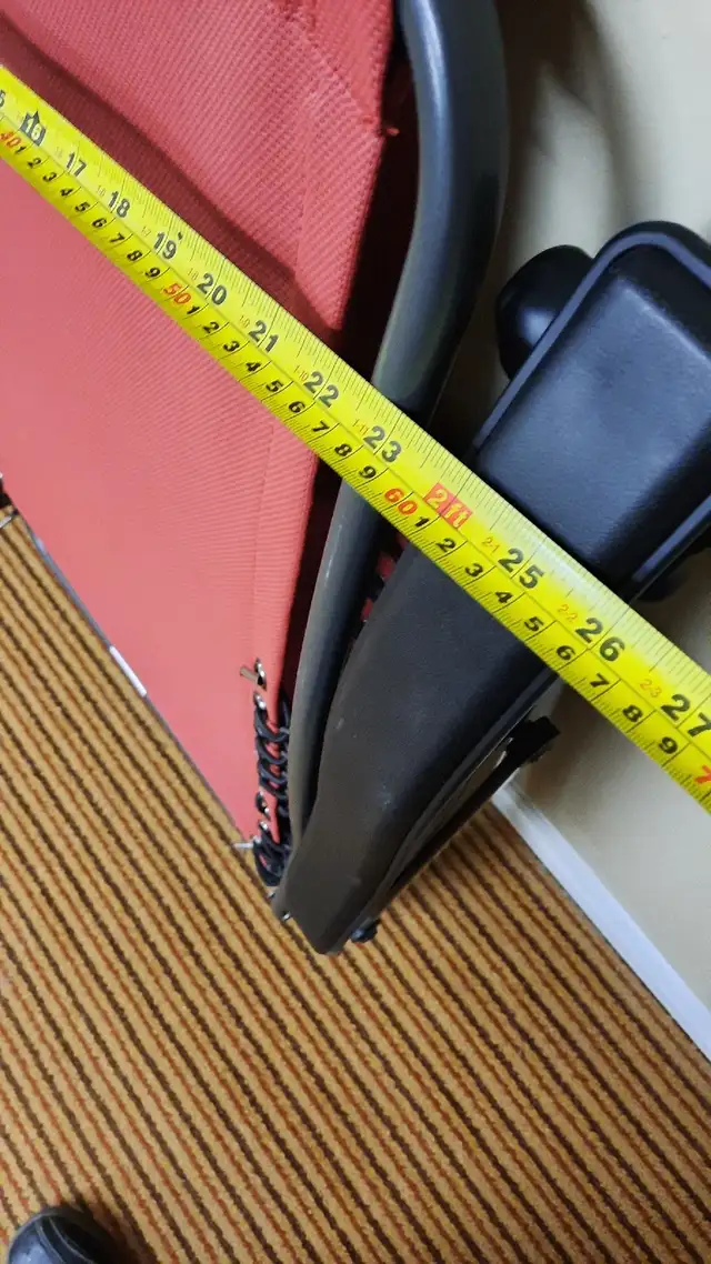 Patio Lounge folding recliner  chair in Patio & Garden Furniture in Mississauga / Peel Region - Image 10