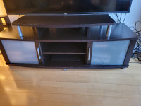 Selling Tv Console Must Go In Great Condition !!