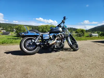 Selling a heavily upgraded, exceptionally clean 2007 Harley-Davidson Dyna Street Bob. This motorcycl...