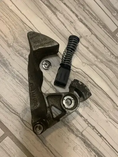 This VW regular throw shifter is designed to enhance your driving experience with smoother and more...
