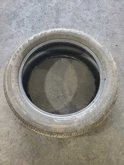 SINGLE TIRE - $120 Runflat with 80% tread.
