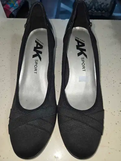 Gently used Anne Klein Sport Wedges, View more
