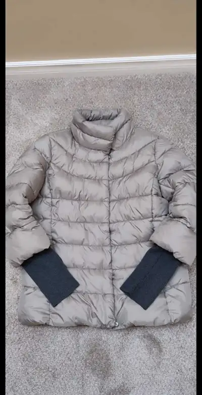Zolla Women's Puffer Jacket, View more