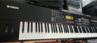 YAMAHA S90ES 88 key Hammer Action Production Synthesizer + Extra