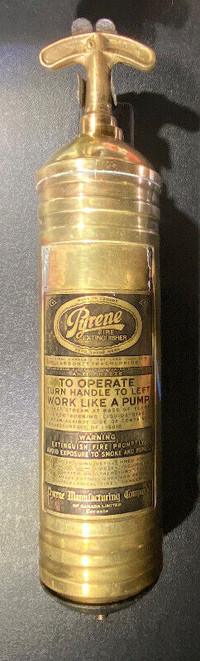 ✅  Vintage Pyrene Canada Brass Fire Extinguisher with Wall Mount