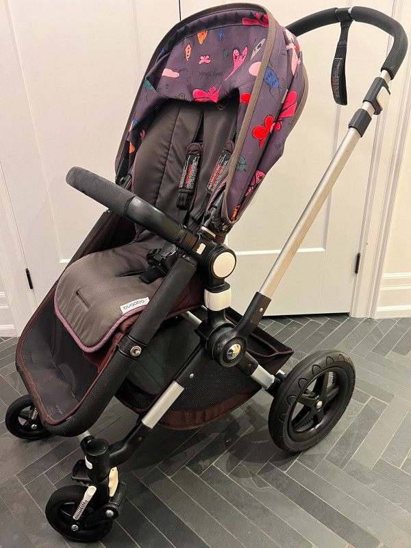 Bugaboo Cameleon3 + Extras (Andy Warhol Design) in Strollers, Carriers & Car Seats in City of Toronto - Image 4