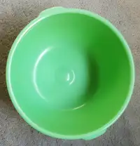 Jadeite Glass Mixing Bowl With Tab Handles -Sunbeam