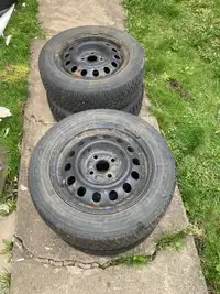 4 pneus d’hiver Toyo