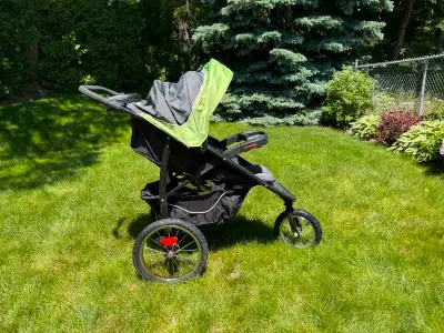 Graco 3 wheel jogging baby stroller. For pick up only. We are In, View more