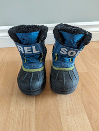 Sorel Boys Size 9 Winter Boots