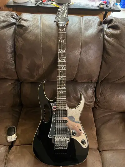 Ibanez JEM 77V, View more