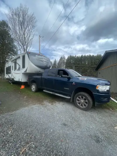 Fifthwheel/ 5th wheel/ rv/ travel trailer transport/ relocate, View more