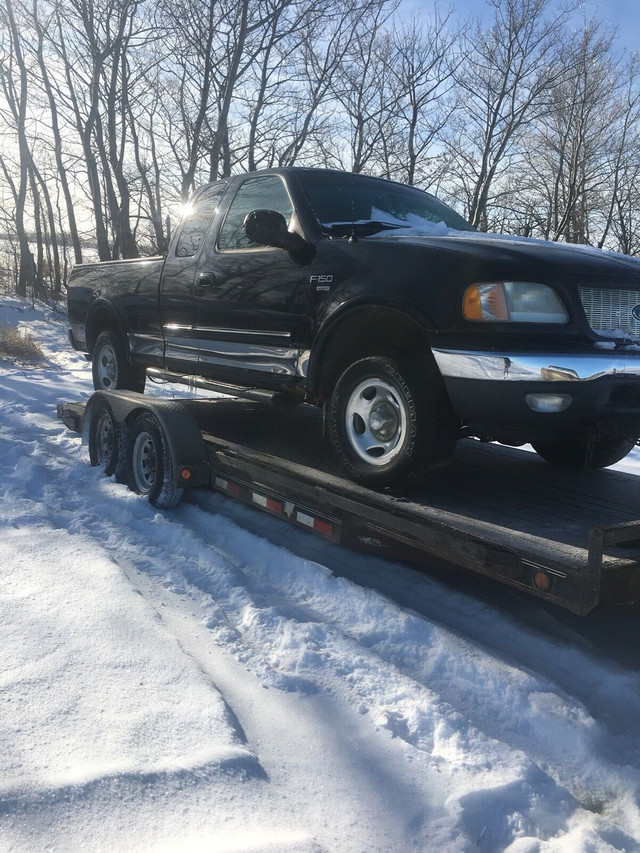 parting  out multiple 1997-2003 Ford f150s  in Auto Body Parts in Saskatoon