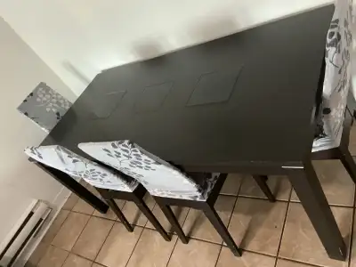 Dining table with sheets+ chairs, View more