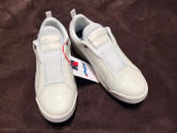 Brand New- men’s PAJAR Yarina white leather sneakers