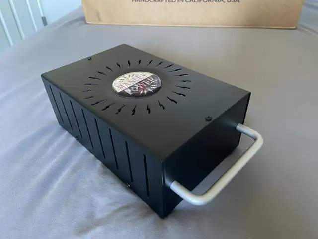 Manley Reference Cardioid Tube Condenser Microphone in Pro Audio & Recording Equipment in City of Toronto - Image 7