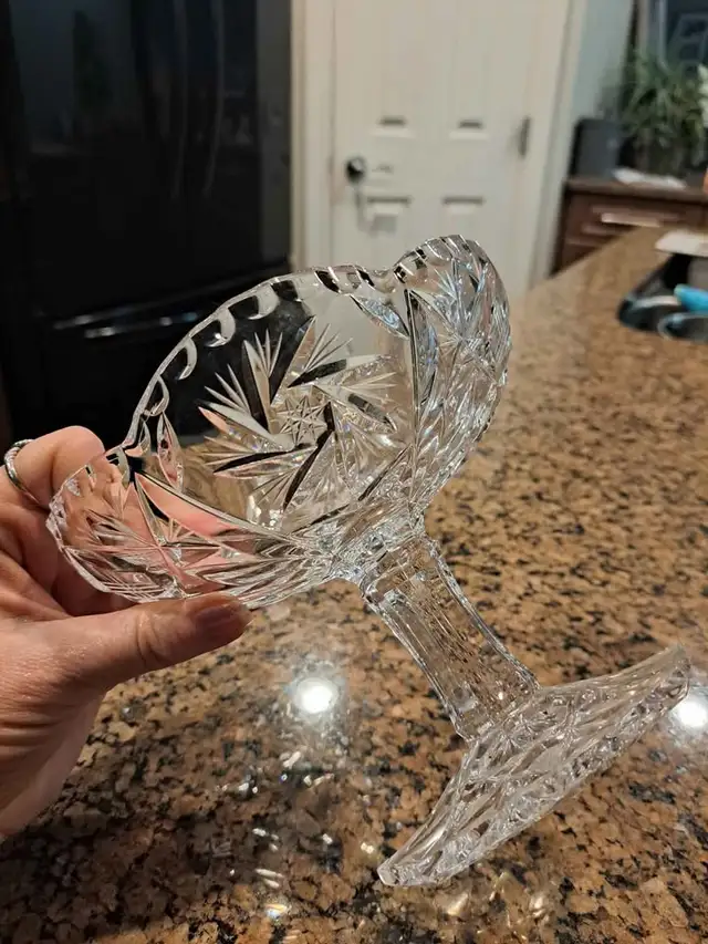 Crystal candy dish600502923323648001