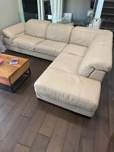 Natuzzi Leather section $300 obo. Pickup today June 3., View more