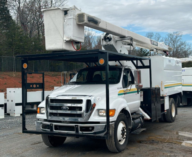 2015 Ford F750 Forestry Truck/ Terex XT60, in Other in Kenora - Image 2