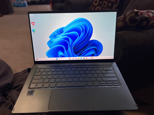 Computer for sale in Laptops in Oshawa / Durham Region