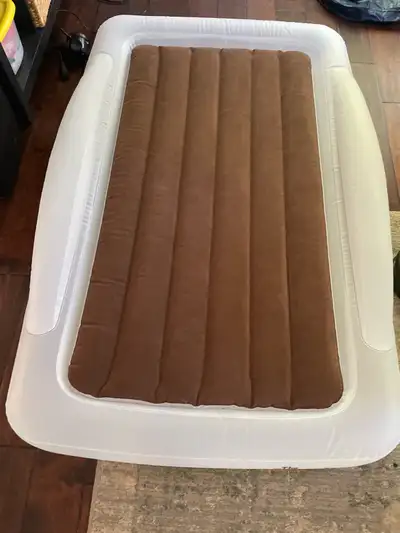 Shrunks toddler inflatable mattress bed, View more