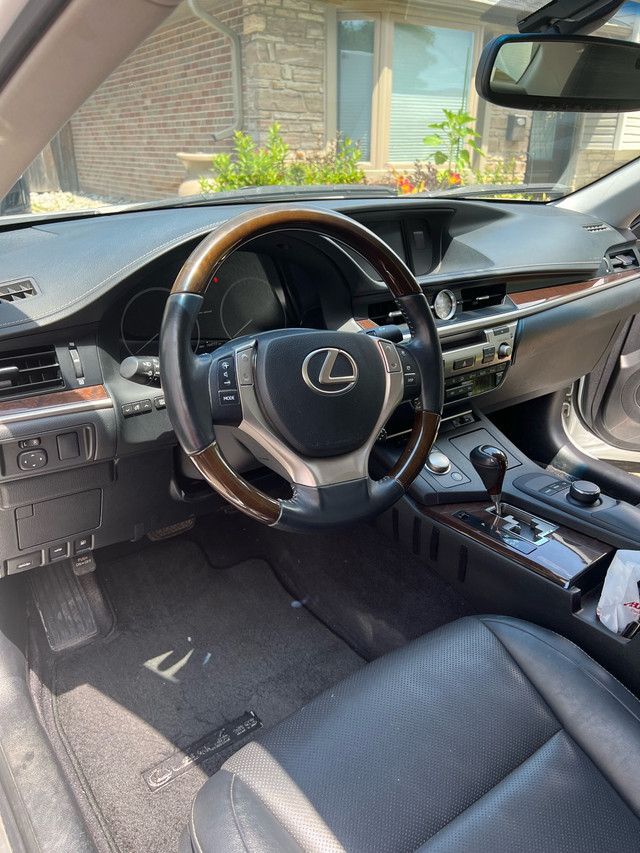 2015 Lexus ES 350 in Cars & Trucks in Mississauga / Peel Region - Image 4
