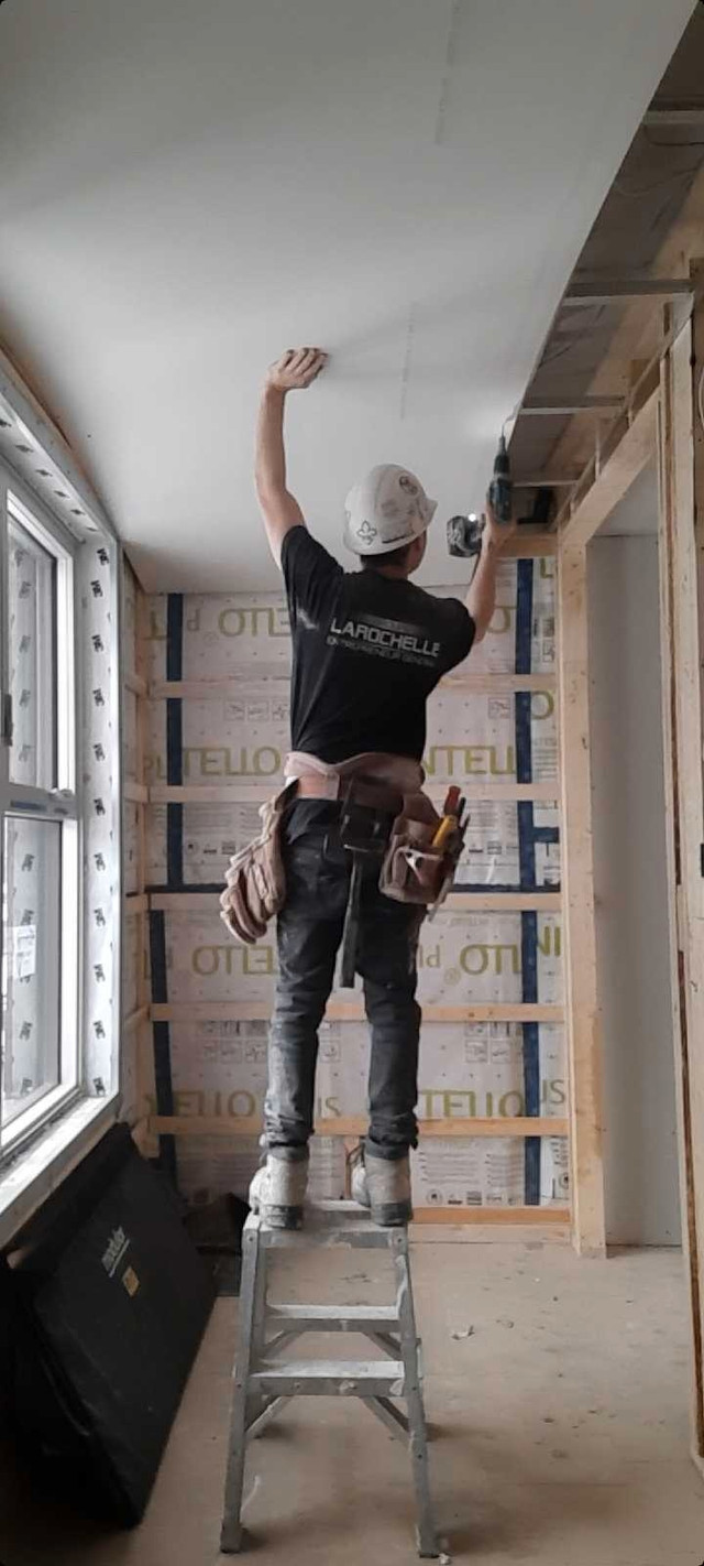 Pose de gypse et tirage de joints dans Rénovation, construction et main d'oeuvre  à Ville de Montréal