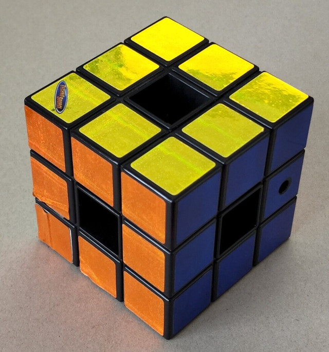 jeu jouet Cube Rubik Révolution électronique 6 jeux dans Jouets et jeux  à Longueuil/Rive Sud