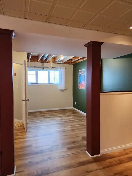 Cozy 3 bed 2 bath Copper Ridge home for rent in Long Term Rentals in Whitehorse - Image 7