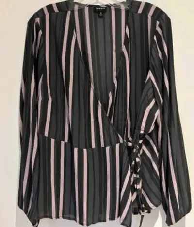 Torrid Ladies tops, size O(S), View more