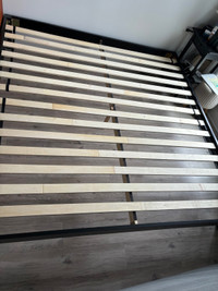 King bed frame / platform