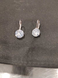 Large Solitaire Diamond Earrings 