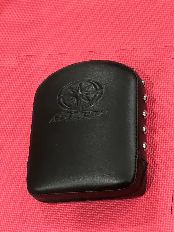 Yamaha V Star 650 Backrest Pad USA5BN415001 Studded USA5BN415003 in Other in Barrie - Image 9