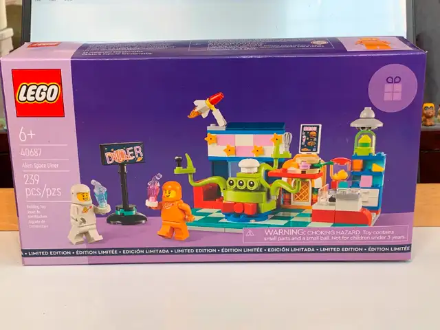Lego Space Diner #40687 in Toys & Games in Markham / York Region - Image 2