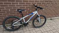 Youth MEC ace mountain bike (front suspension)