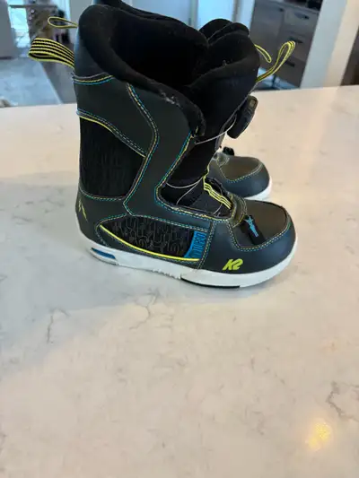 Good used snowboard boots k2 Junior size 1, View more