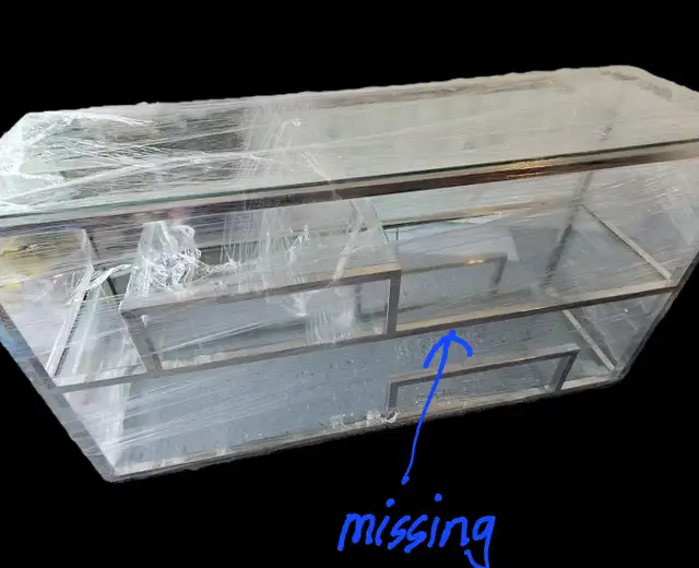 Large Chrome and Glass Console. in Bookcases & Shelving Units in Mississauga / Peel Region - Image 4