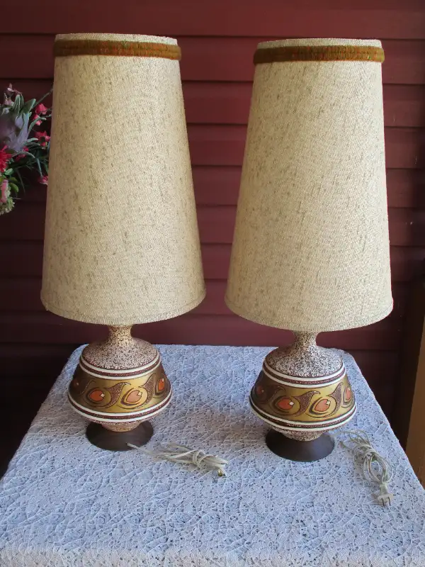 Mid Century Modern Table Lamps in Chalkware with Original Shades in Indoor Lighting & Fans in New Glasgow - Image 2
