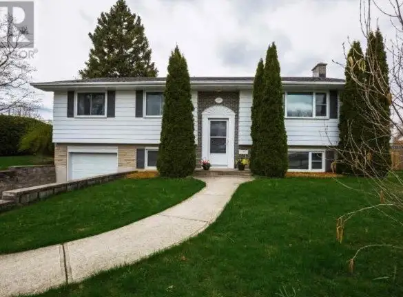 Beautiful Home for Rent / Lease: 3 bedrooms + 3