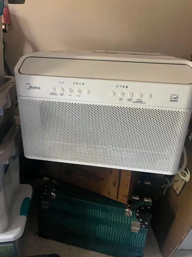 Midea U-Shaped Apartment Air Conditioner