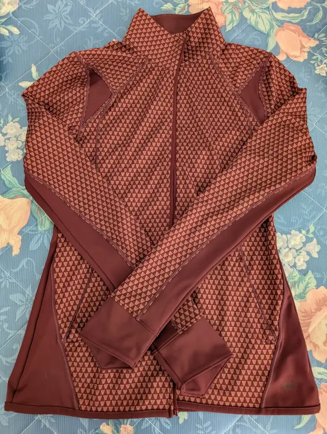 Asics Womens Fit-Sana Jacquard Full Zip Jacket in Women's - Tops & Outerwear in City of Toronto - Image 2