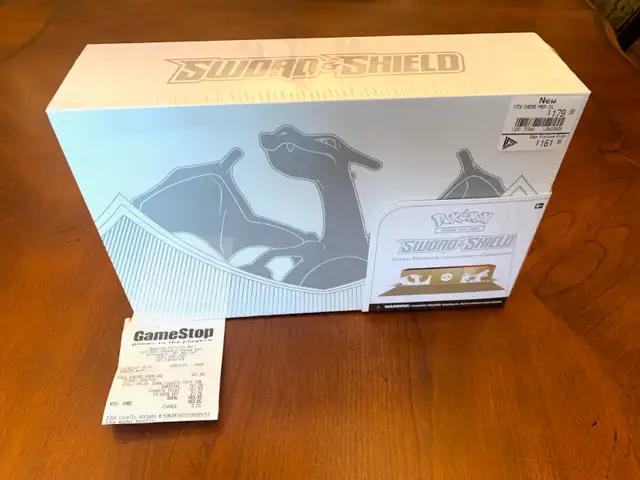 POKEMON - SWORD & SHIELD - ULTRA PREMIUM COLLECTION - CHARIZARD in Arts & Collectibles in City of Toronto - Image 2