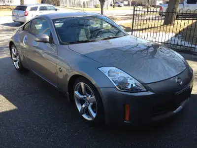 2007 Nissan 350z, new condition