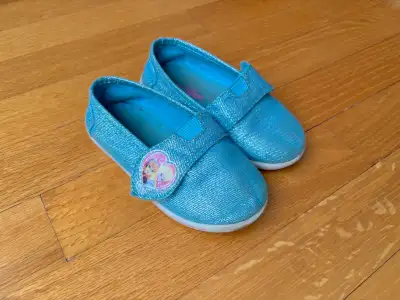 Toddler Size 8 Disney's Frozen Shoes, View more
