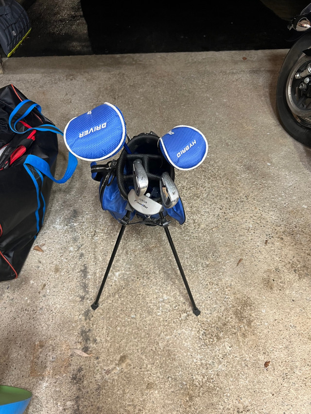 Kids left handed golf set  in Golf in Hamilton - Image 2